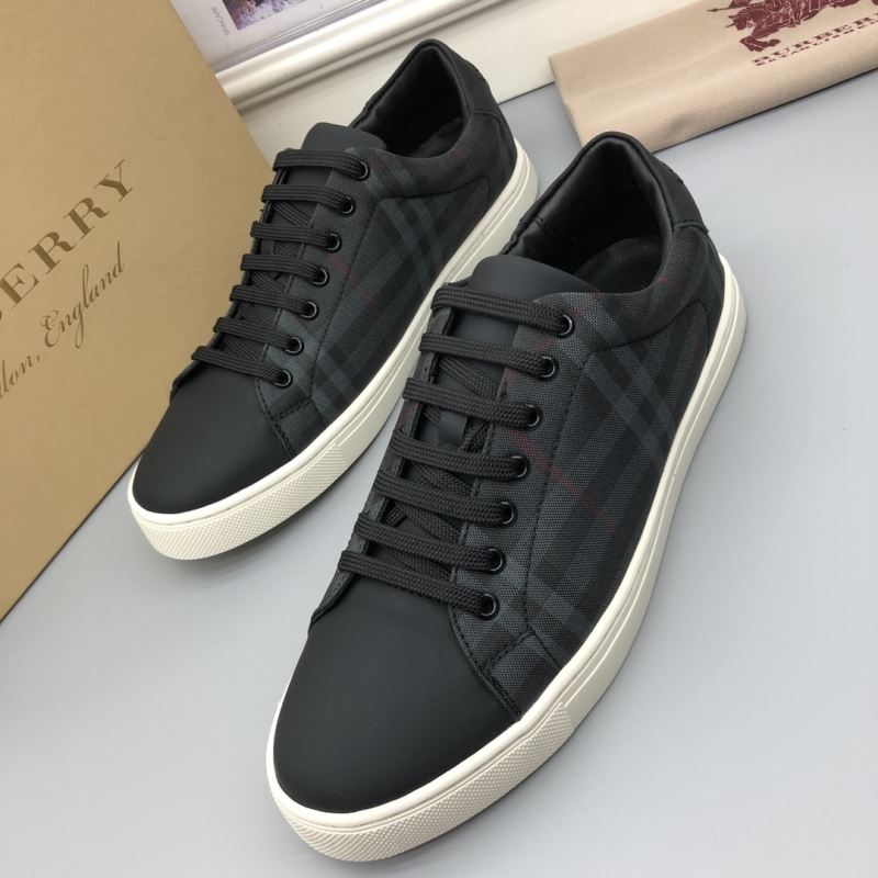 Burberry Low Shoes